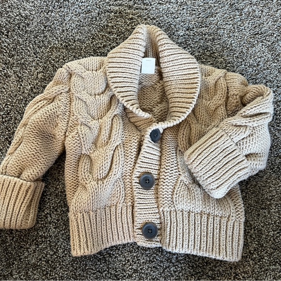 Banana Republic Baby Chunky Cable Knit Sweater Cardigan Jacket 18-24M - Picture 2 of 10